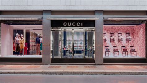 gucci luiertas roermond|Find A GUCCI Store Near You .